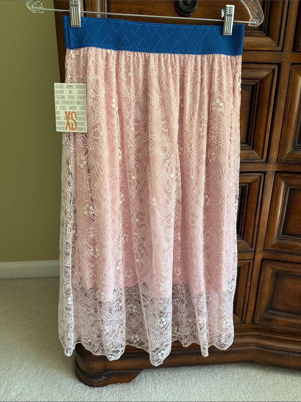 BNWT LuLaRoe Lola Skirt - size XS